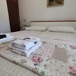 Apartment Divina