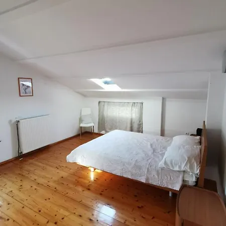 Divina Apartment